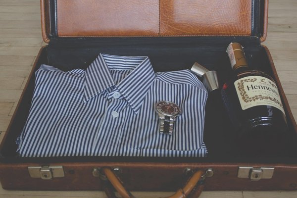 Quelles sont les astuces à mettre en œuvre pour faire sa valise sans froisser ses vêtements ?