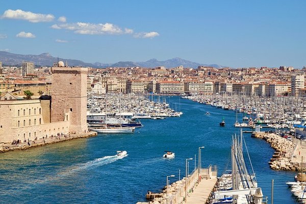 Découvrez Le Petit Nice Passedat à Marseille : Un Éden du Bien-être et de la Gastronomie en Bord de Mer